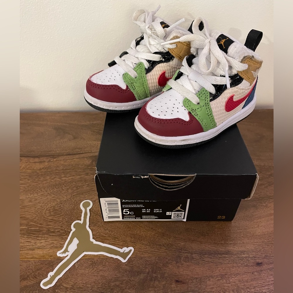 Jordan 1 Mid- Size 5C- Messy Room